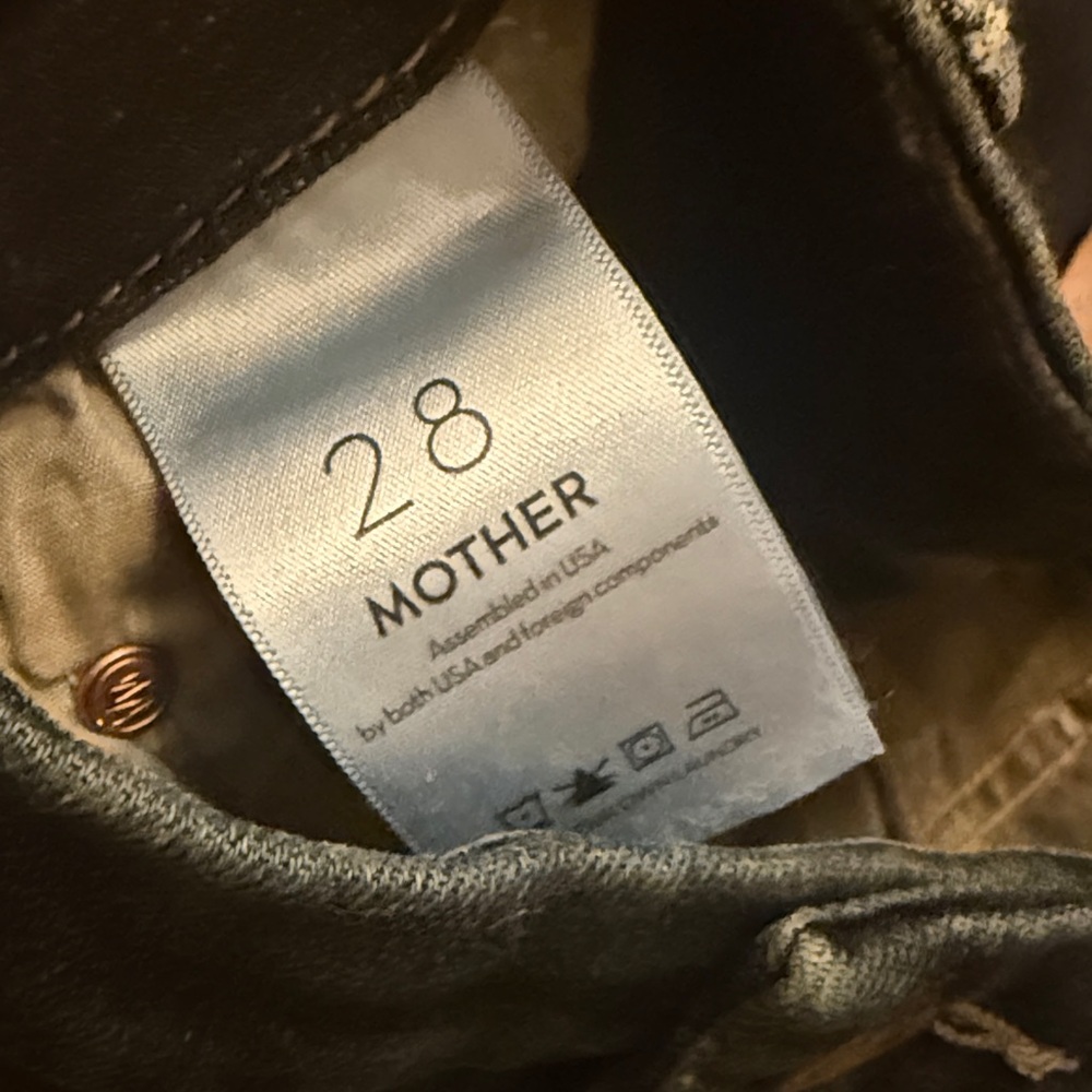 MOTHER Jeans - Picture 10 of 11
